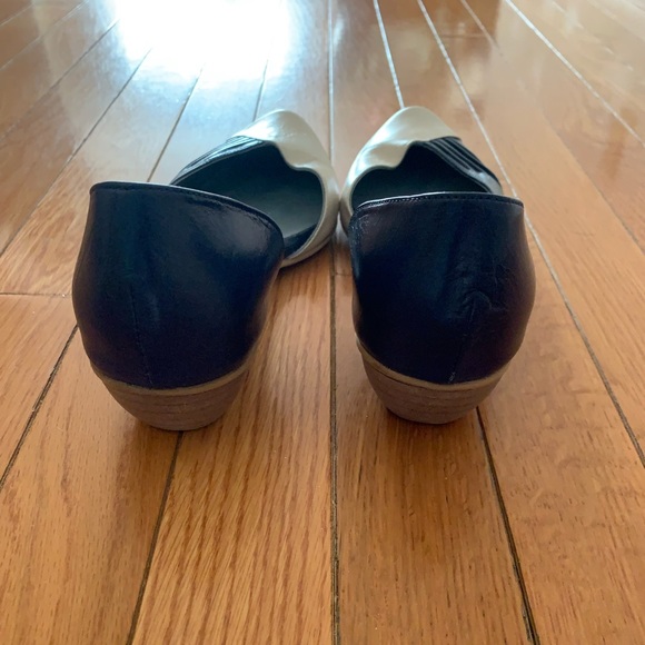 Diana Warner D'Orsay Pumps - Picture 6 of 8